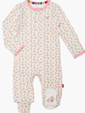 Magnetic Me Mon Cheri Magnetic Footie (0-3 months)